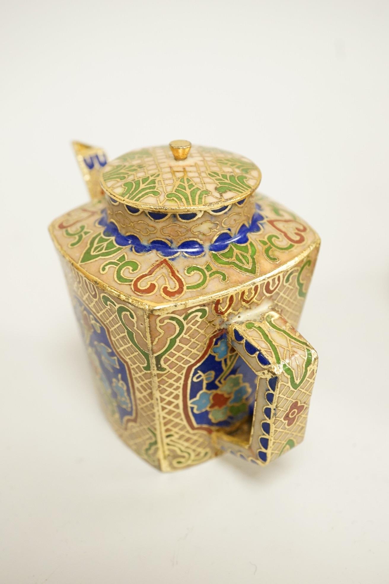 A collection of miniature enamel and cloisonné boxes, eggs and a painted rabbit, etc. (11)